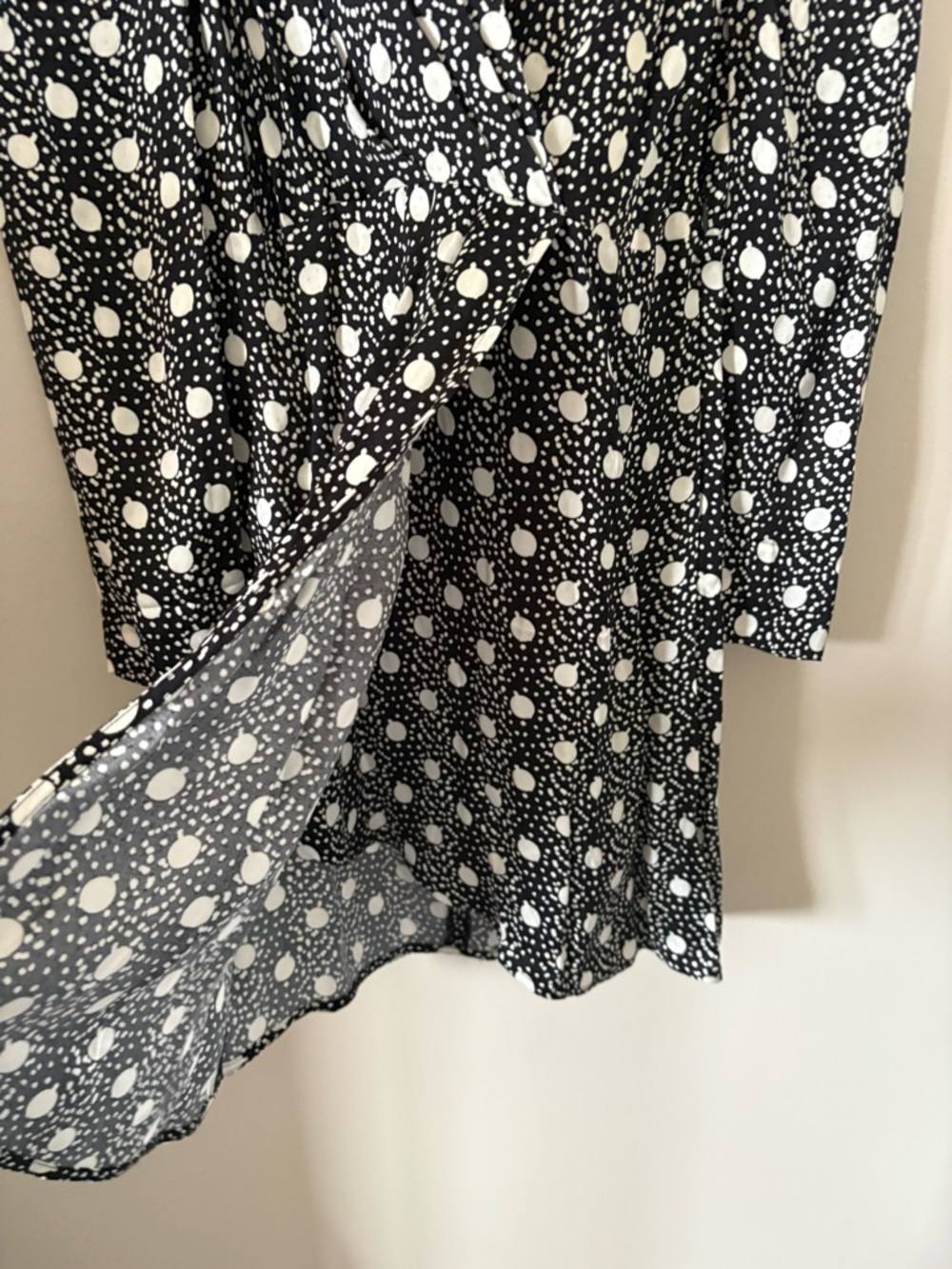 Sandro Paris “Roxanne” Wrap Dress – Designer Luxury ✨ Small - Picture 8 of 10